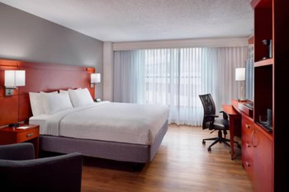 Courtyard By Marriott Atlanta Decatur Downtown/Emory 7