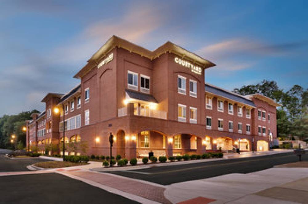 Courtyard By Marriott Atlanta Duluth Downtown 1