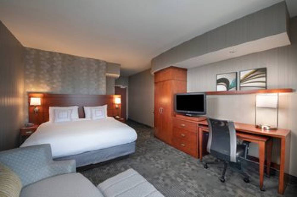 Courtyard By Marriott Atlanta McDonough 9