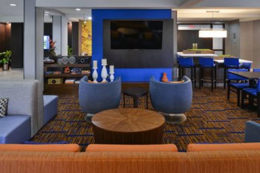 Courtyard By Marriott Atlanta Suwanee 6