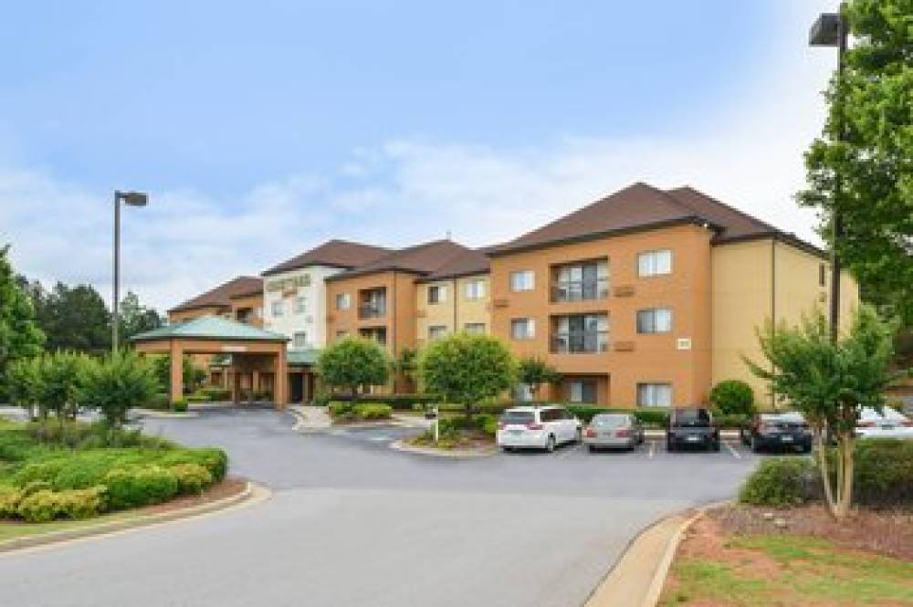 Courtyard By Marriott Atlanta Suwanee 2