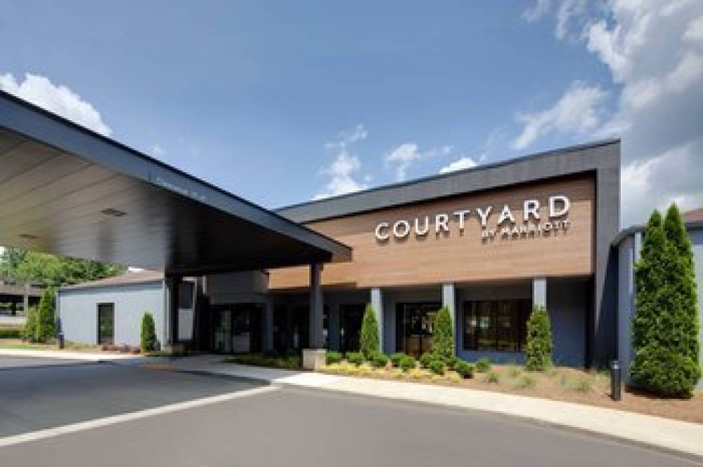 Courtyard By Marriott Atlanta Windy Hill Ballpark 3