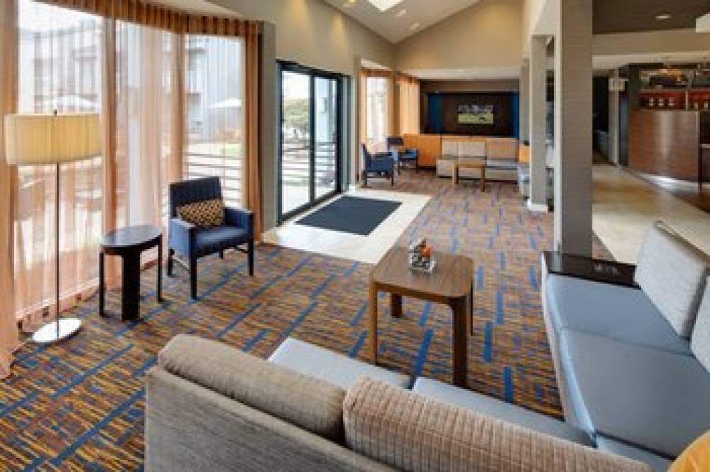 Courtyard By Marriott Atlanta Windy Hill Ballpark 5