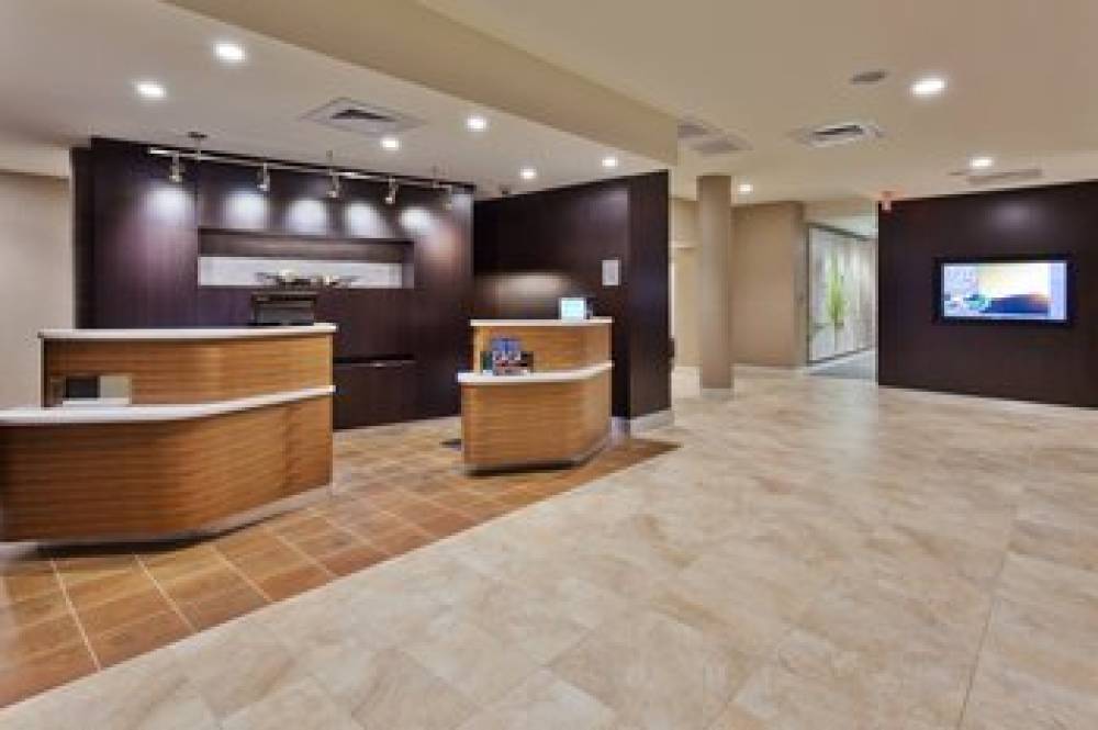 Courtyard By Marriott Auburn 4