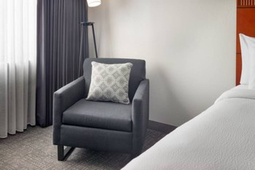 Courtyard By Marriott Augusta 9