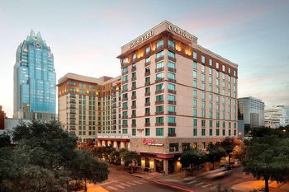 Courtyard By Marriott Austin Downtown Convention Center 2