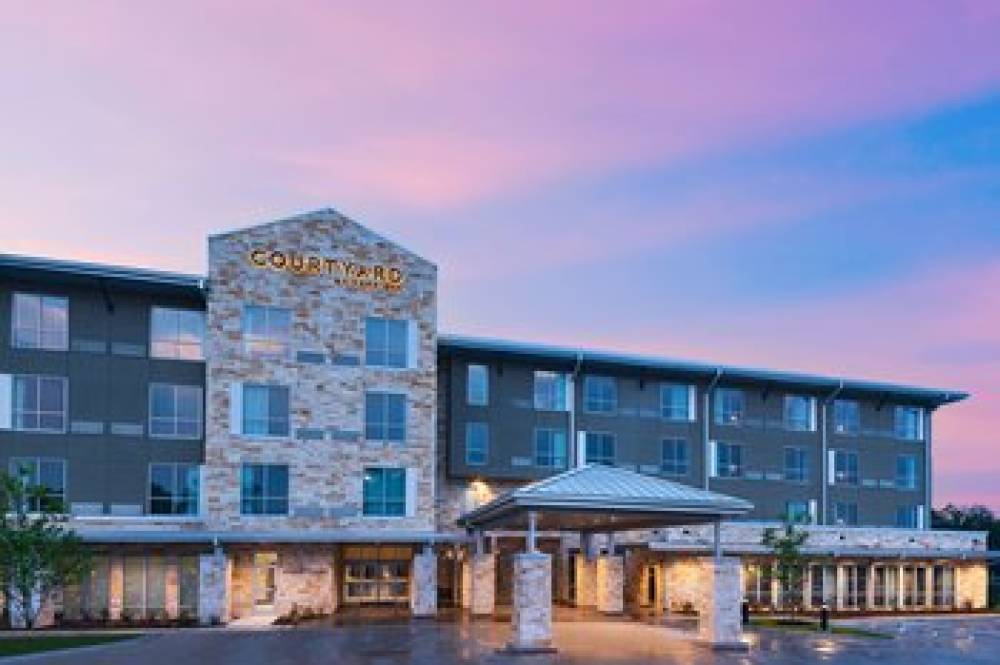 Courtyard By Marriott Austin Dripping Springs 1