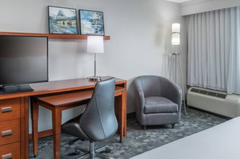 Courtyard By Marriott Austin North-Parmer Lane 9