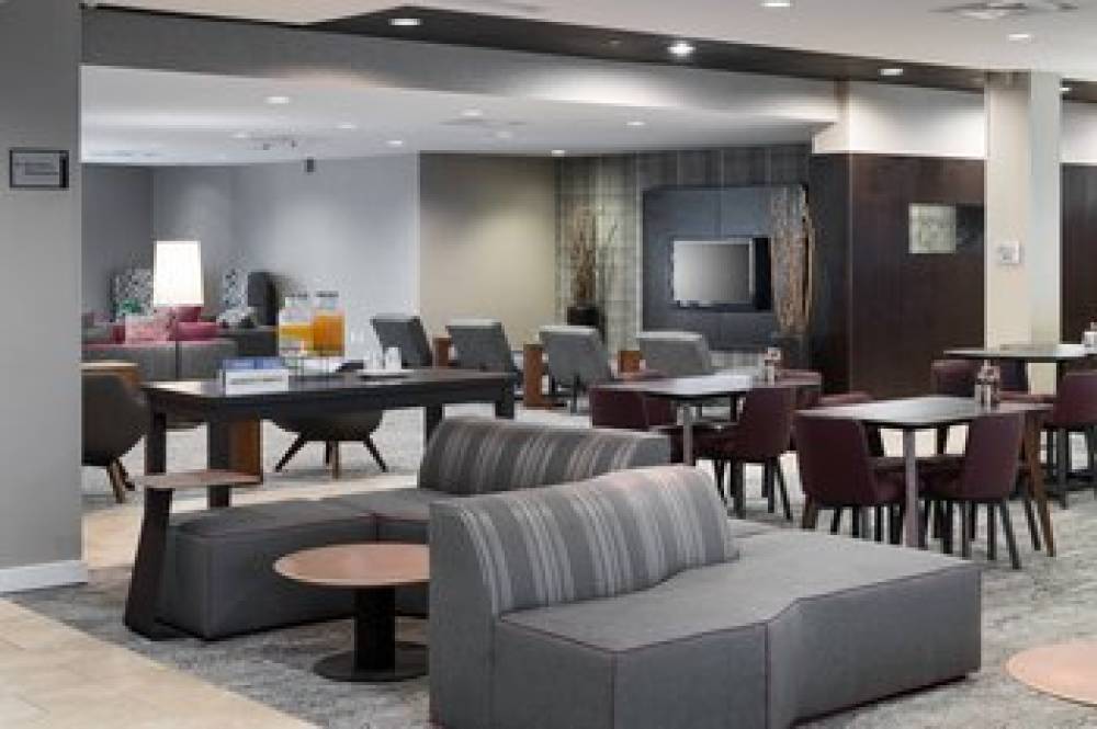 Courtyard By Marriott Austin North-Parmer Lane 7