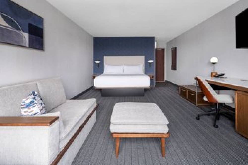 Courtyard By Marriott Austin South 9