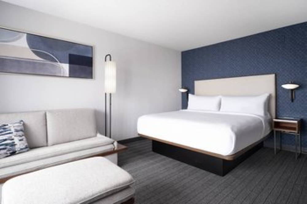 Courtyard By Marriott Austin South 8