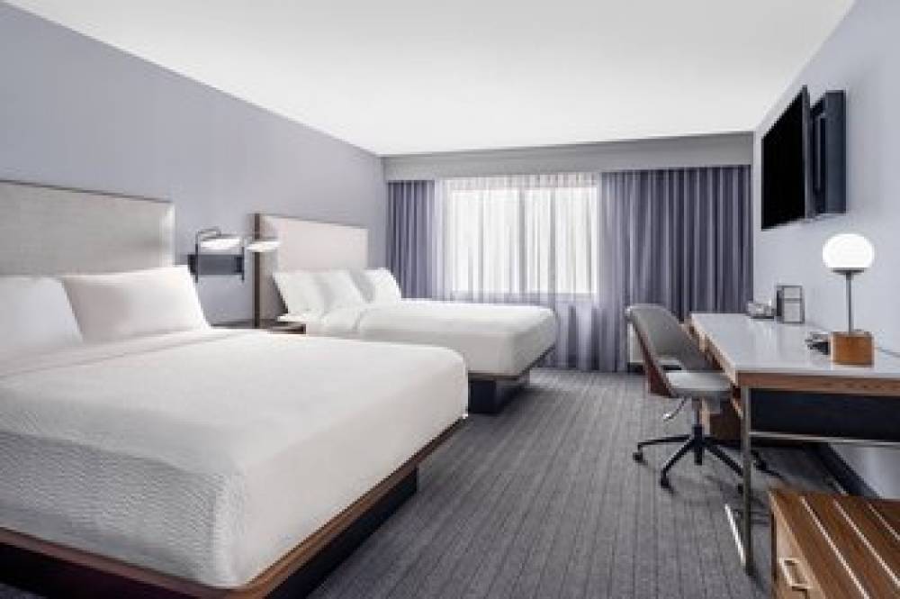 Courtyard By Marriott Austin South 6