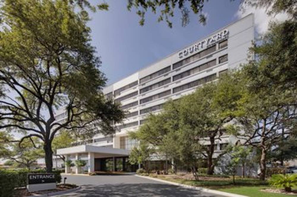 Courtyard By Marriott Austin University Area