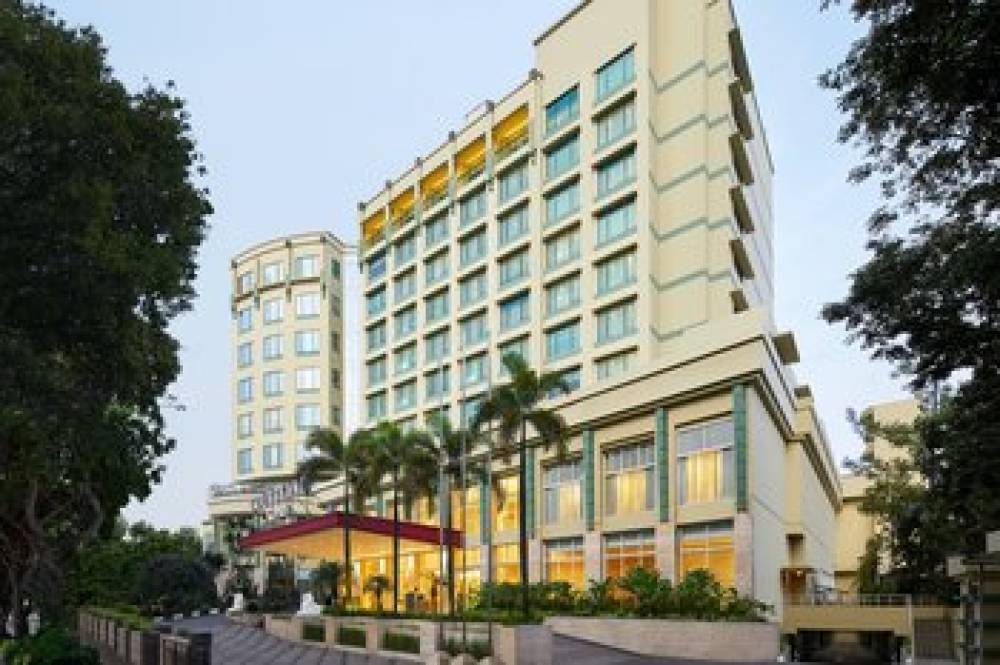 Courtyard By Marriott Bandung Dago 2