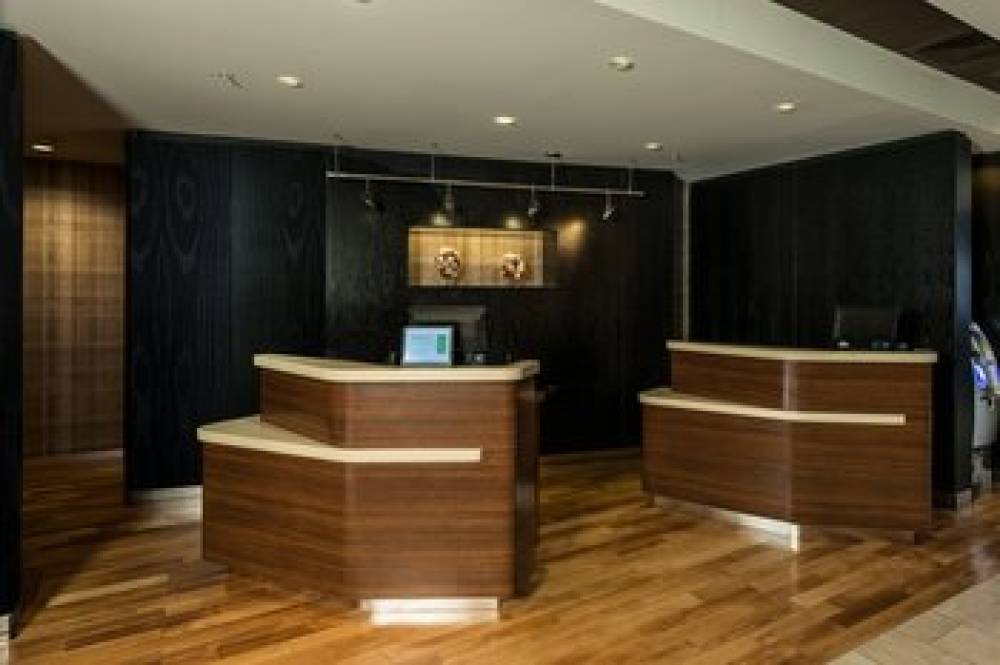 Courtyard By Marriott Bangor 4