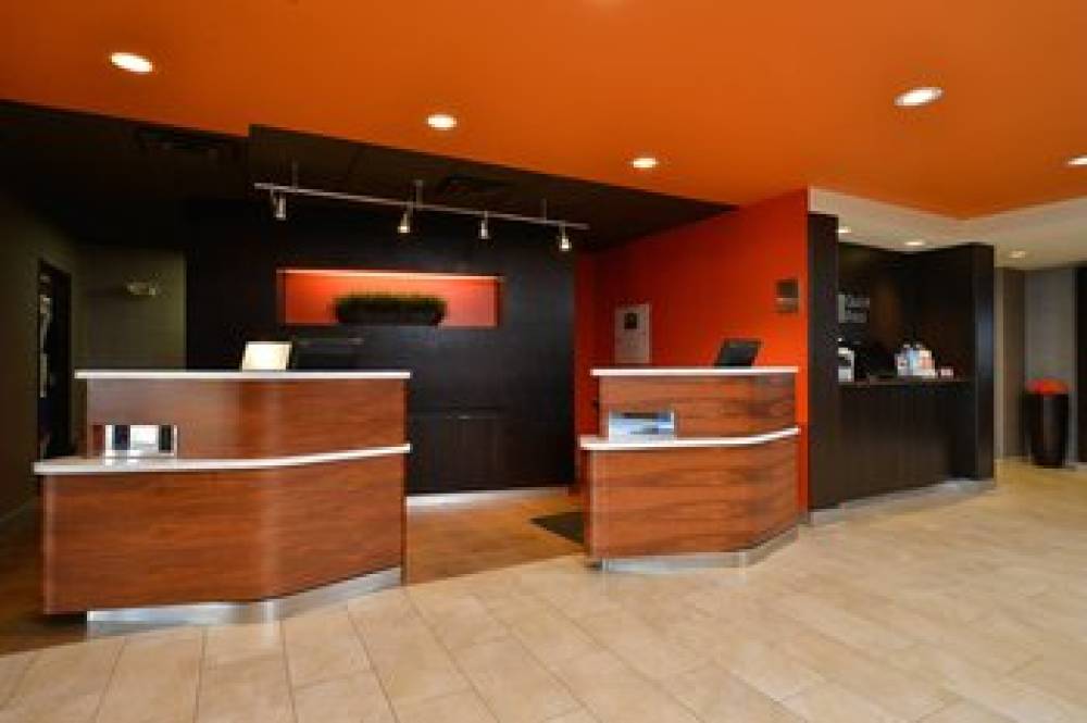 Courtyard By Marriott Bentonville 3