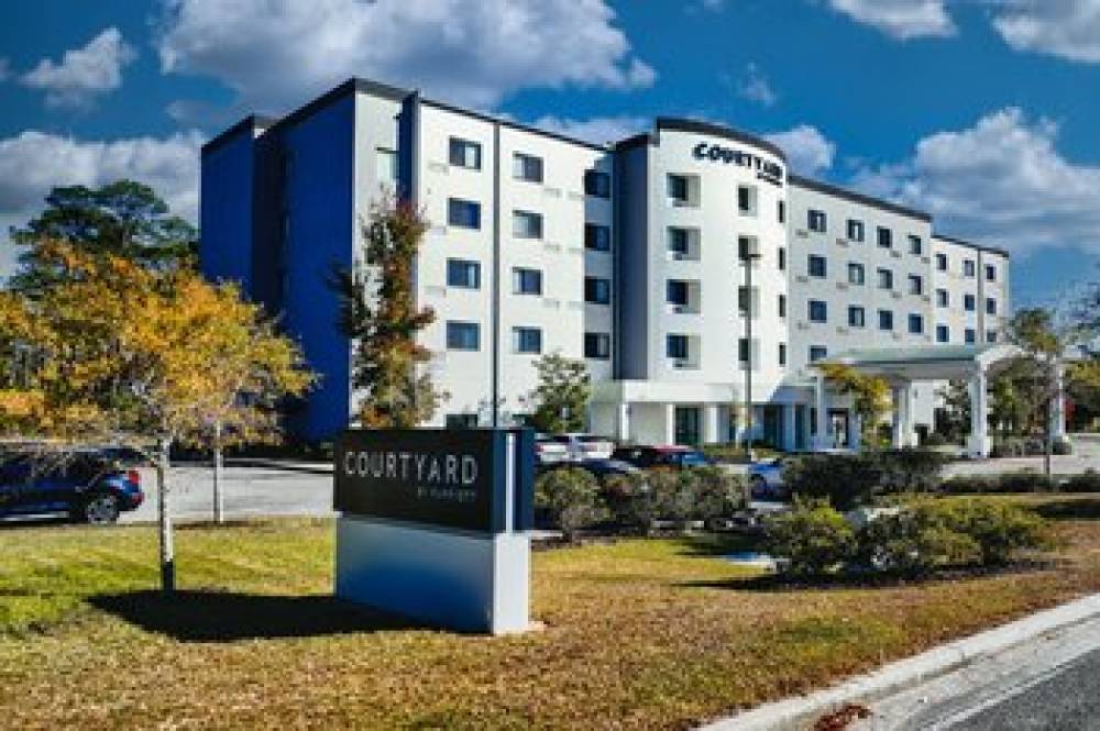 Courtyard By Marriott Biloxi North-DIberville 3