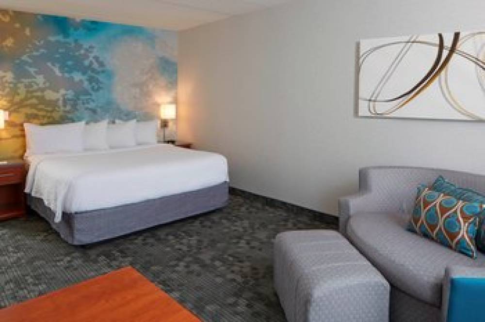 Courtyard By Marriott Bloomington By Mall Of America 10