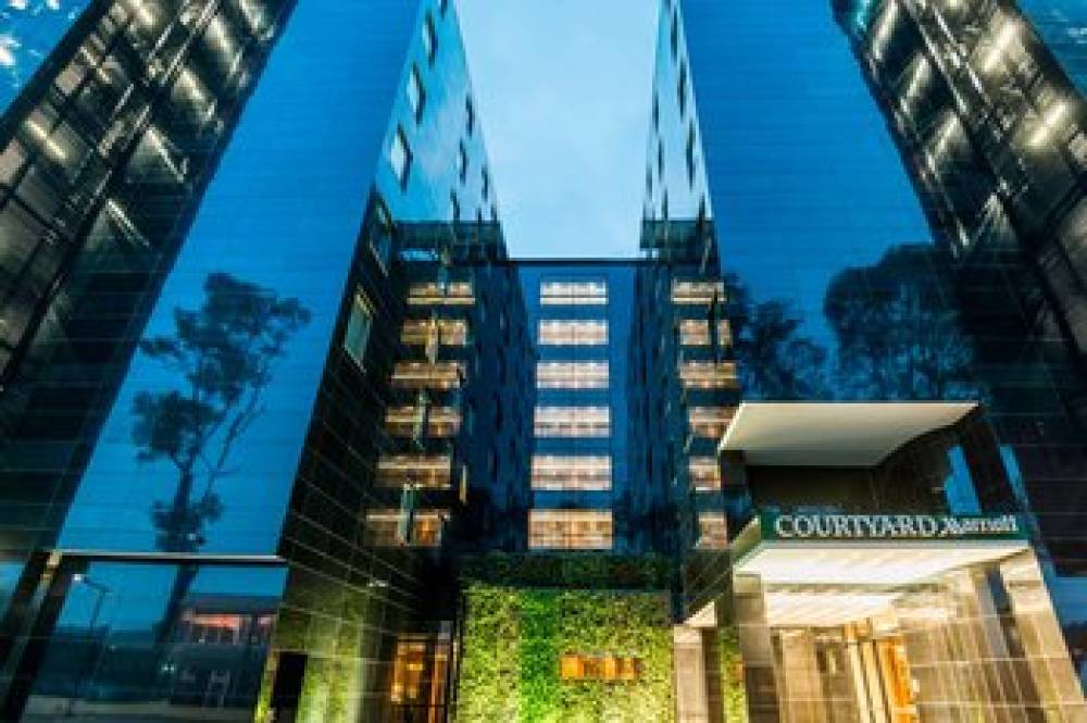 Courtyard By Marriott Bogota Airport