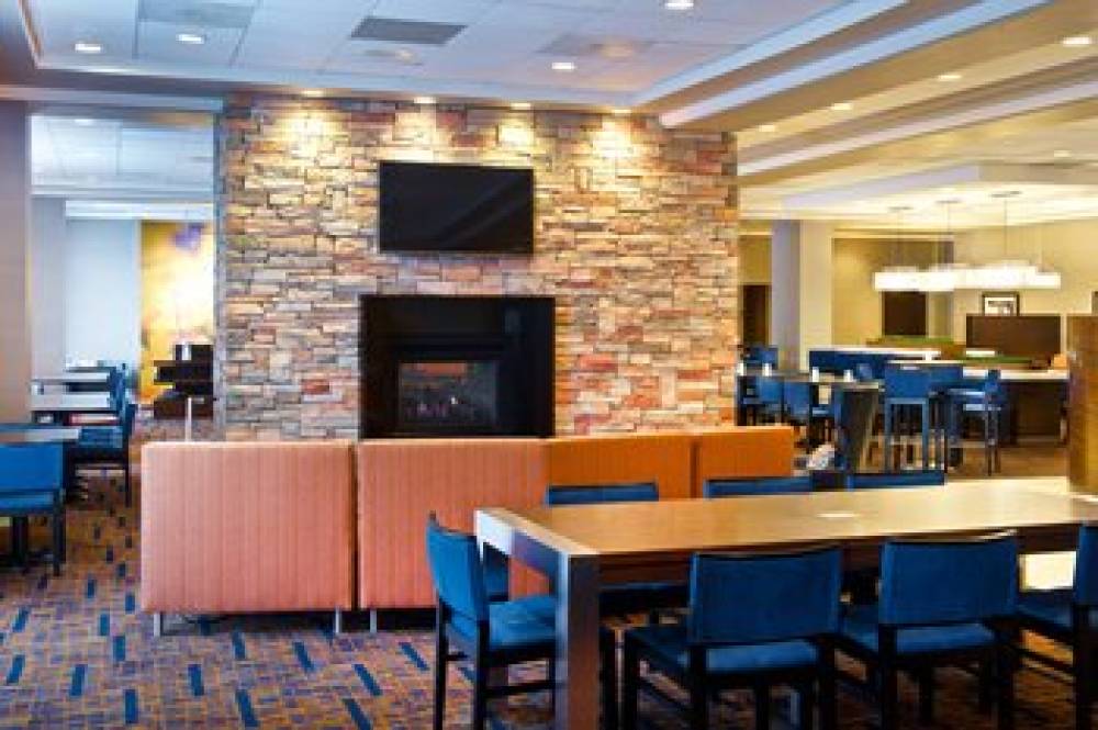 Courtyard By Marriott Boston Billerica Bedford 1