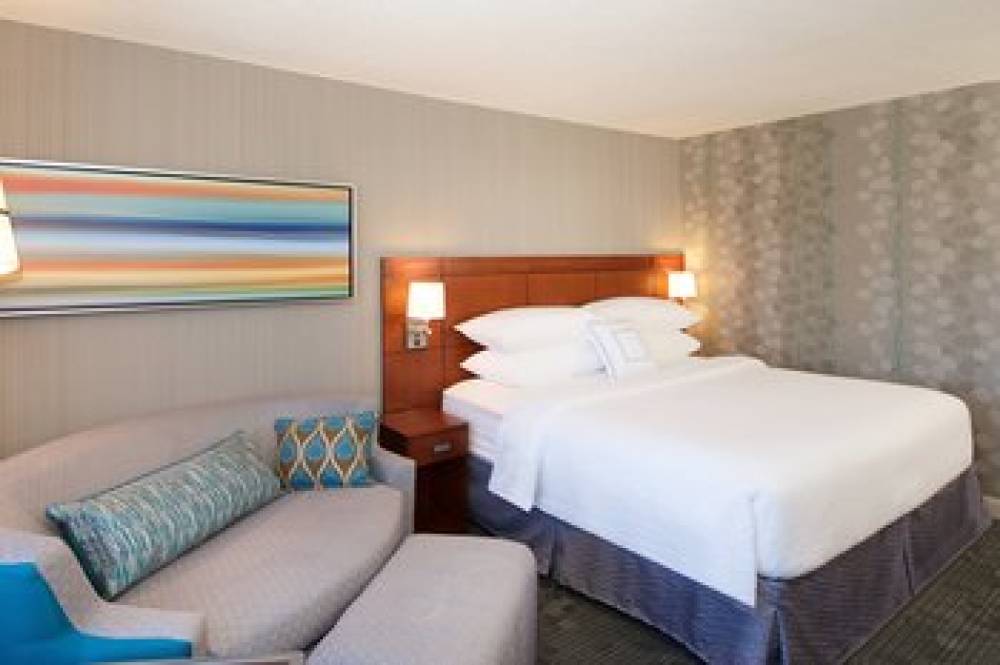 Courtyard By Marriott Boston Billerica Bedford 8