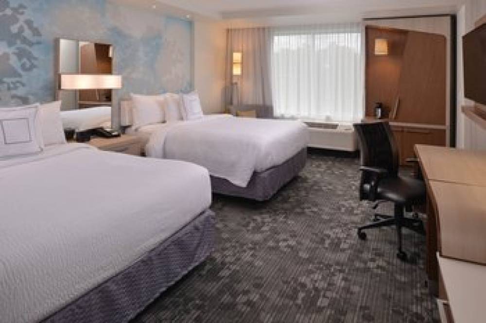 Courtyard By Marriott Boston Littleton 7