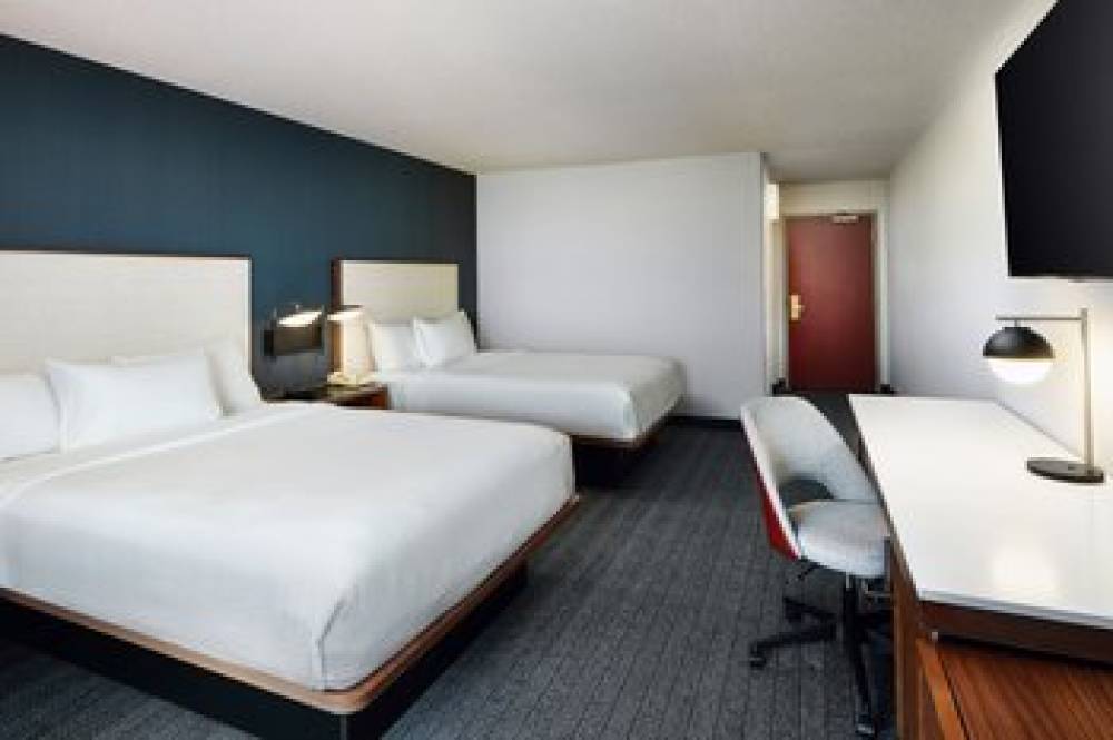 Courtyard By Marriott Boulder Longmont 10