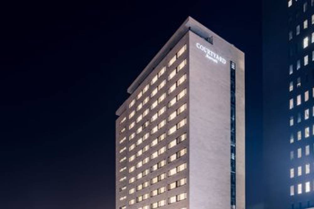 Courtyard By Marriott Brno 3