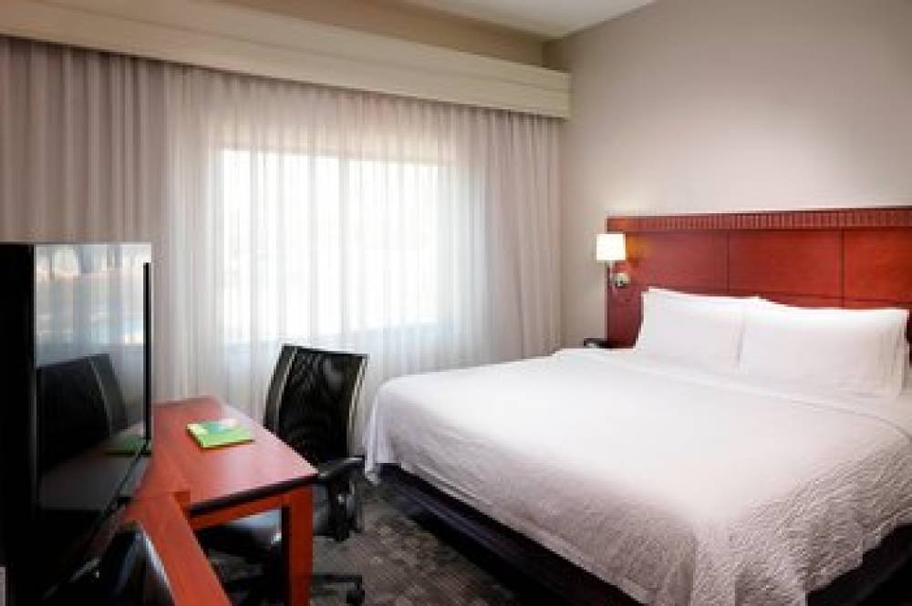 Courtyard By Marriott Brownsville 7