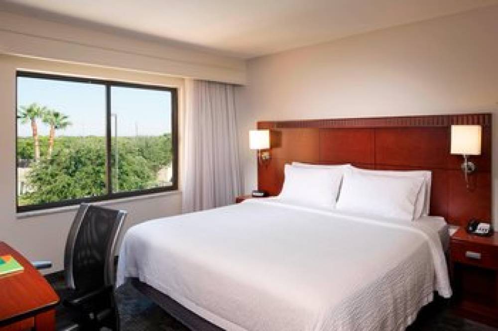 Courtyard By Marriott Brownsville 6