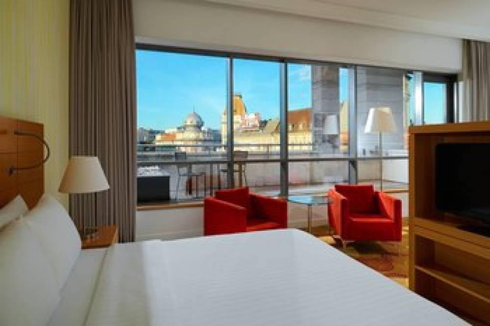 Courtyard By Marriott Budapest City Center 1