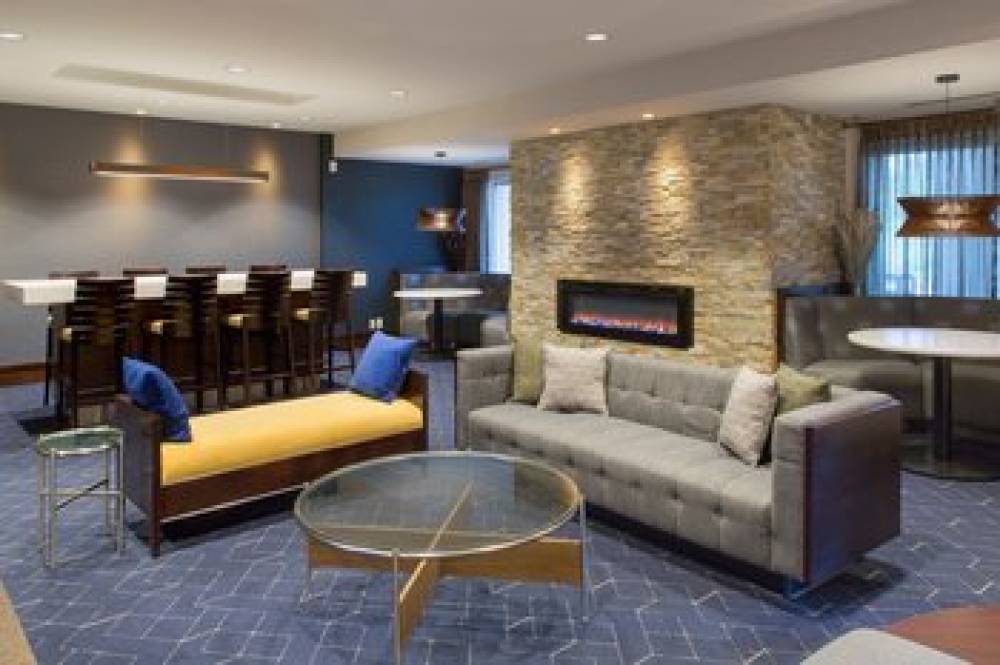 Courtyard By Marriott Buffalo Amherst University 4