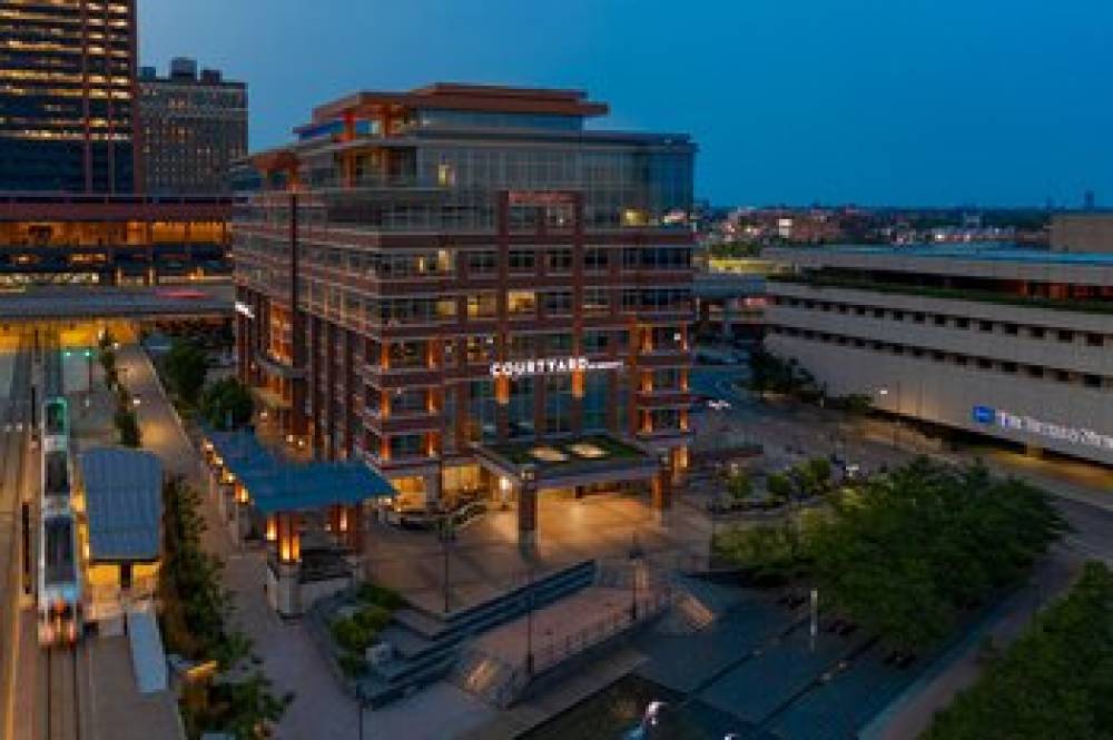 Courtyard By Marriott Buffalo Downtown Canalside 2