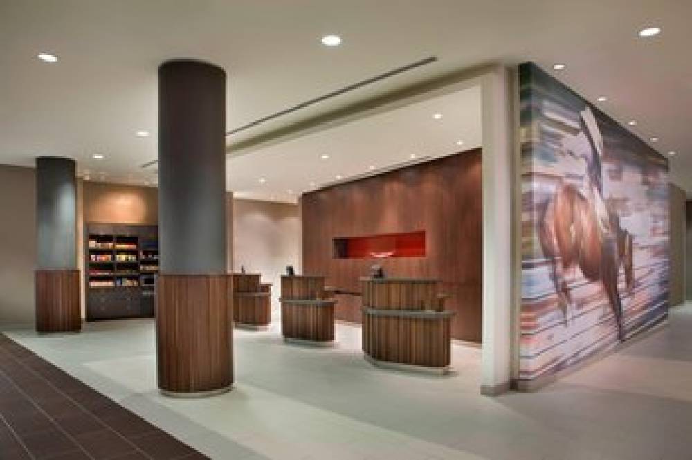 Courtyard By Marriott Calgary Airport 5