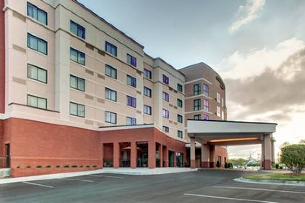 Courtyard By Marriott Carrollton 3