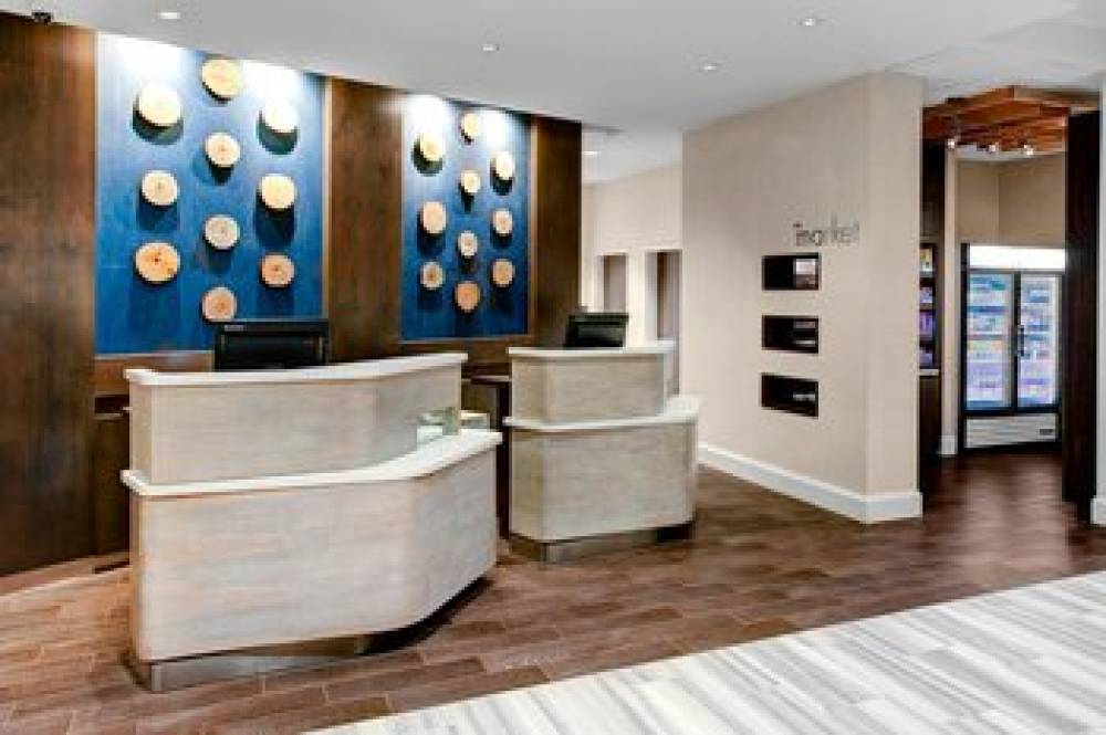 Courtyard By Marriott Carrollton 5