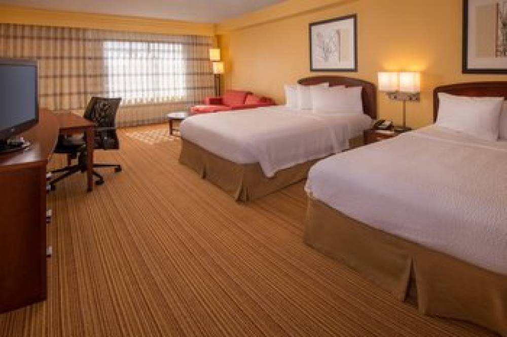 Courtyard By Marriott Charleston North Airport-Coliseum 6