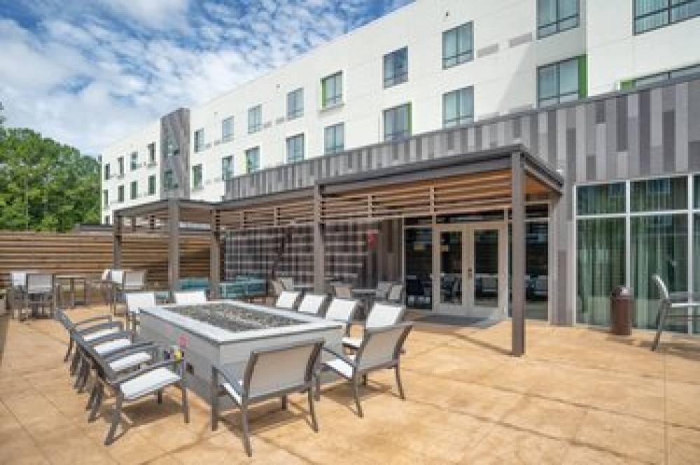 Courtyard By Marriott Charleston North Charleston