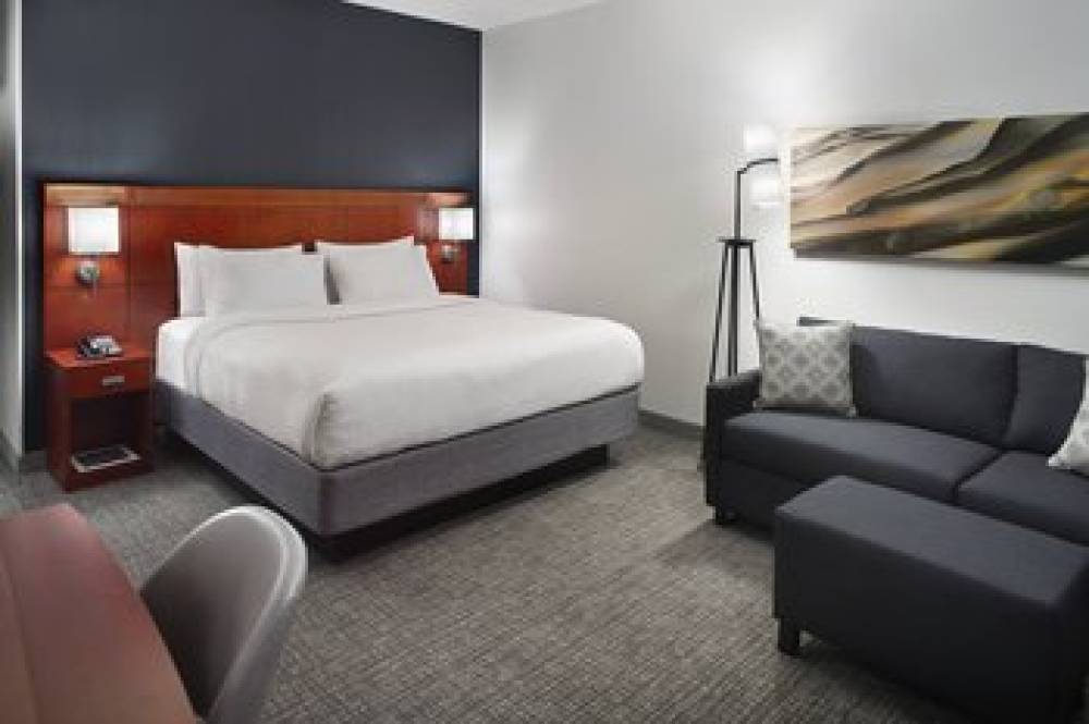 Courtyard By Marriott Charlotte Arrowood 7