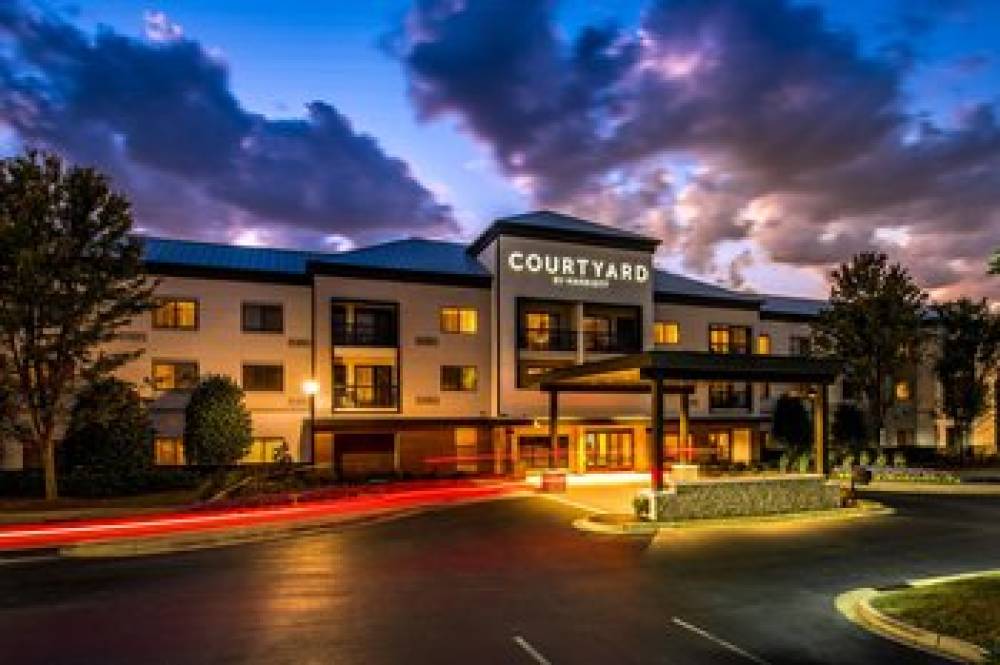 Courtyard By Marriott Charlotte Ballantyne 4