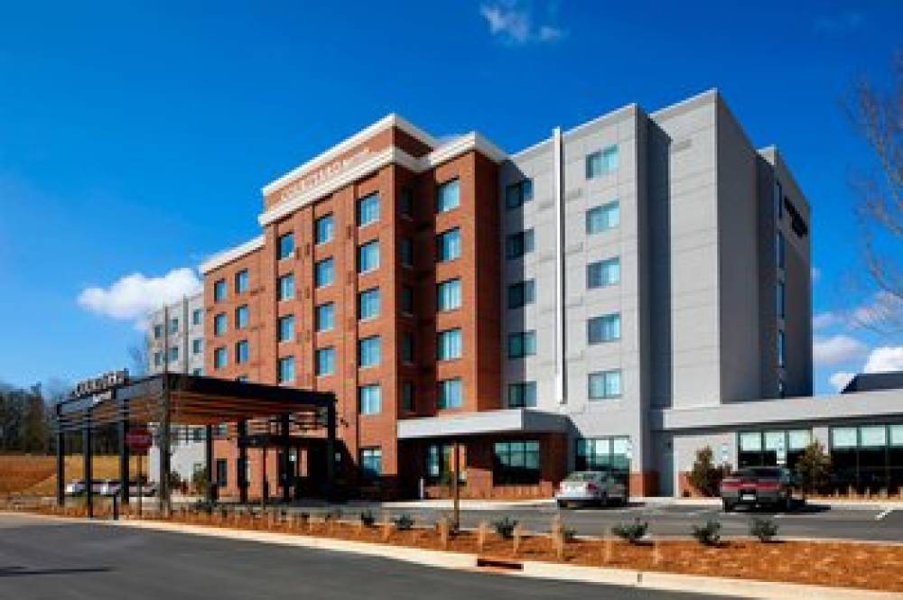 Courtyard By Marriott Charlotte Fort Mill SC 2