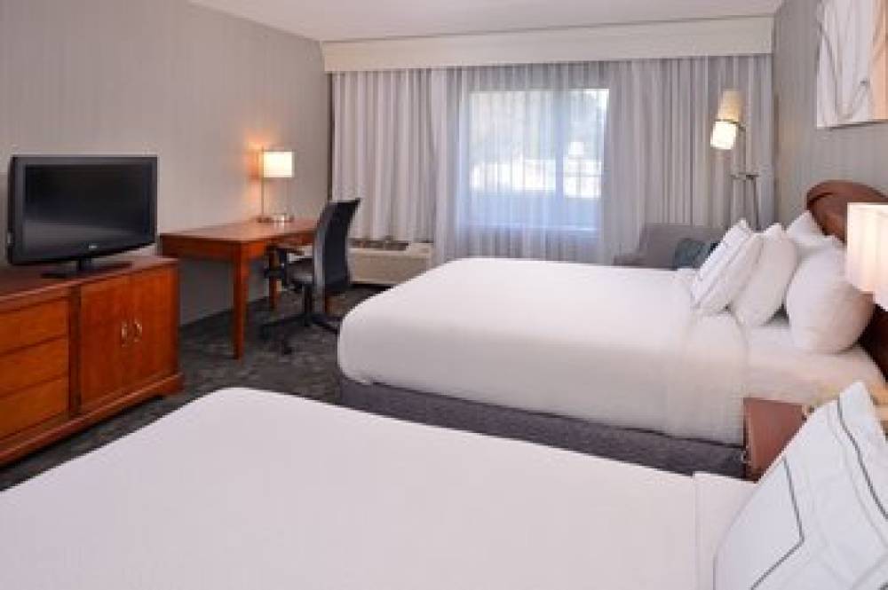 Courtyard By Marriott Charlotte Gastonia 5