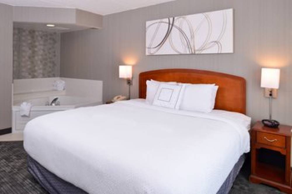 Courtyard By Marriott Charlotte Gastonia 8