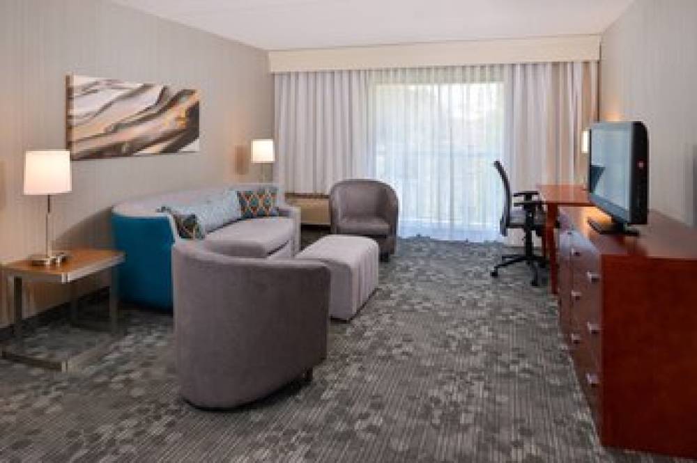 Courtyard By Marriott Charlotte Gastonia 9