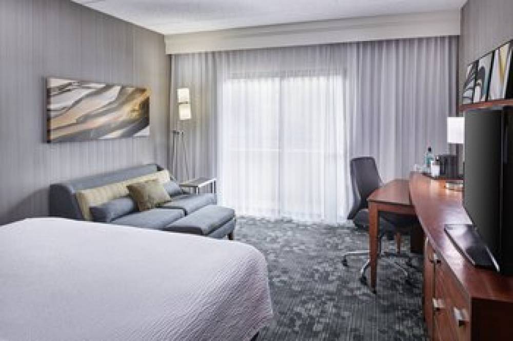 Courtyard By Marriott Chicago Oakbrook Terrace 10