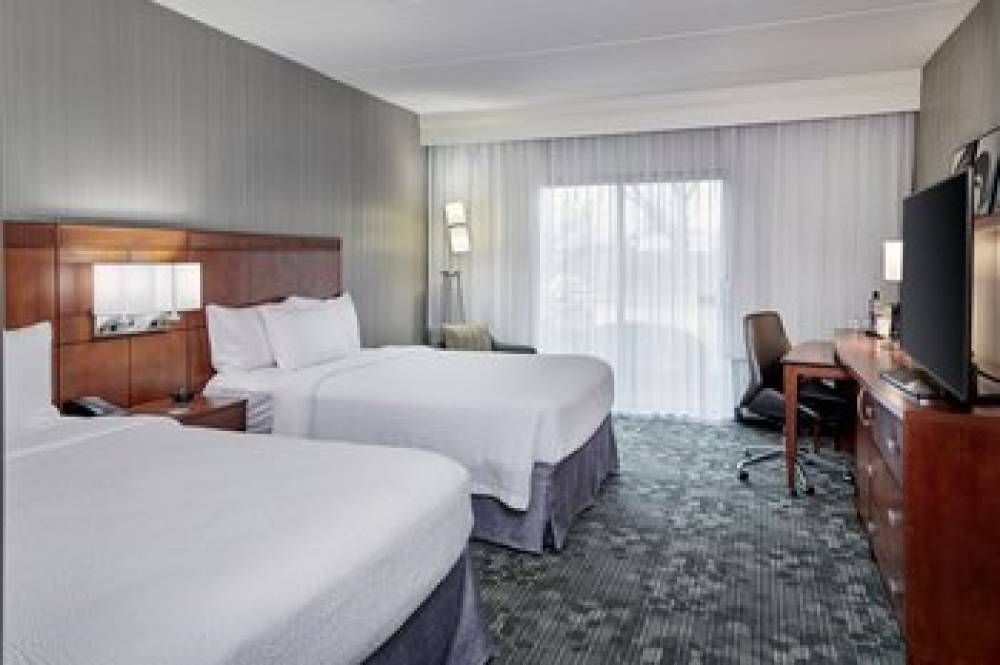 Courtyard By Marriott Chicago Oakbrook Terrace 8