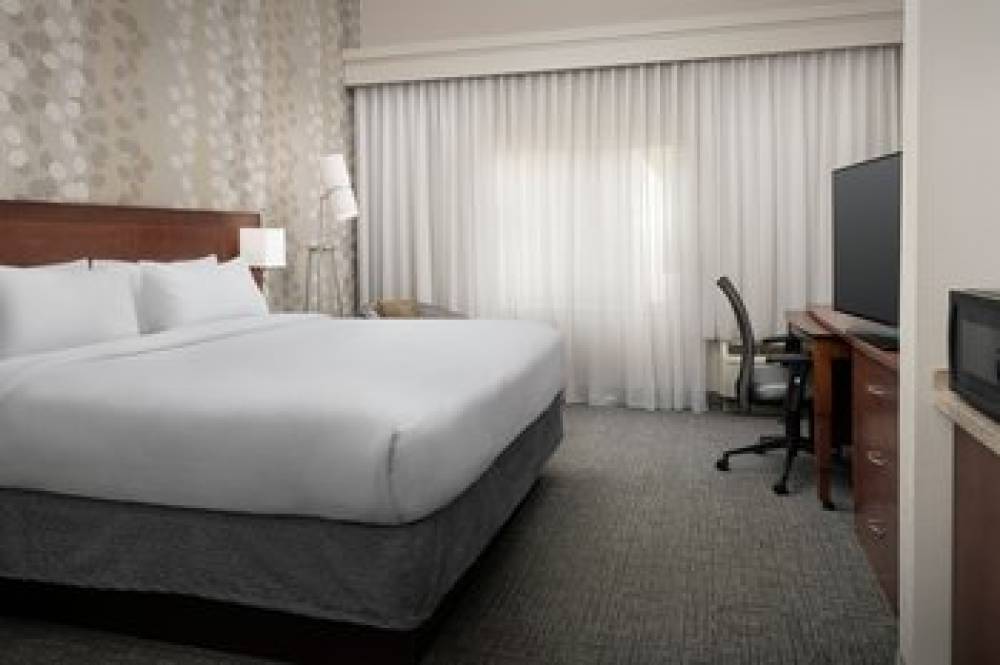 Courtyard By Marriott Chico 5