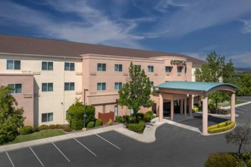 Courtyard By Marriott Chico 1