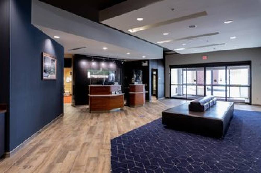 Courtyard By Marriott Cincinnati Midtown Rookwood 2