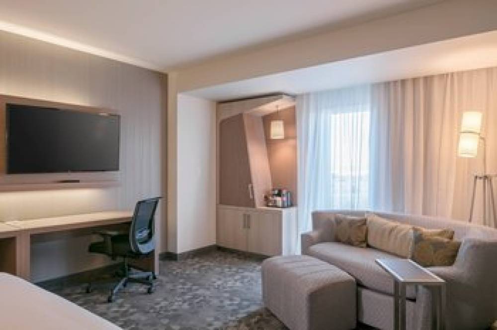 Courtyard By Marriott Ciudad Juarez 6